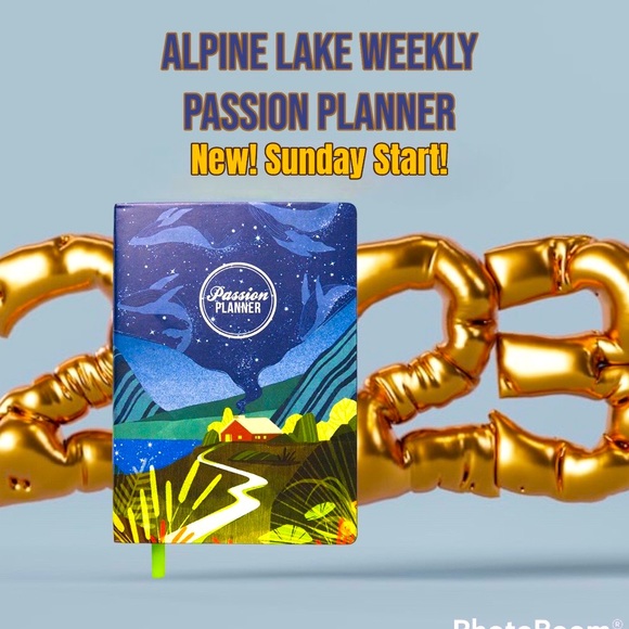 NEW!! SUNDAY WEEKLY 2023 PASSION PLANNER ALPINE LAKE - Picture 1 of 7